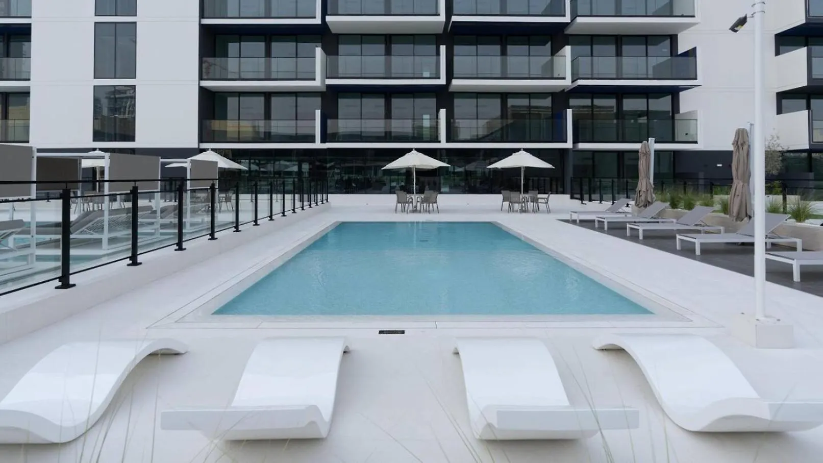 Peaceful 1-Bedroom Apartment Dubai