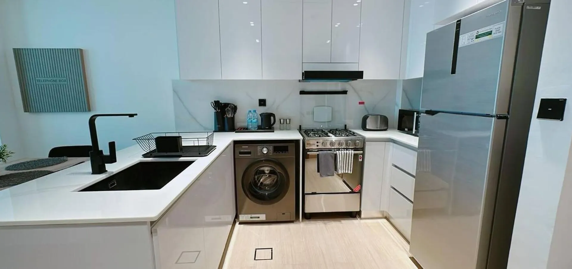 Peaceful 1-Bedroom Apartment Dubai 0*,